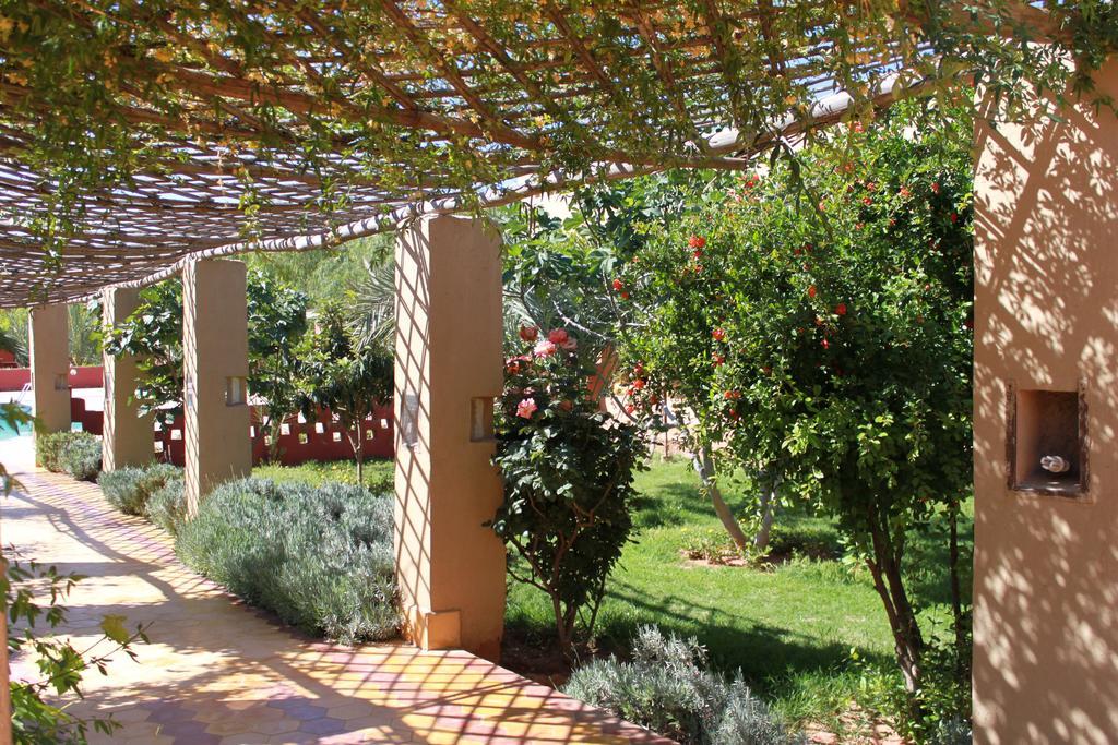 Auberge Tinit Errachidia Exterior photo